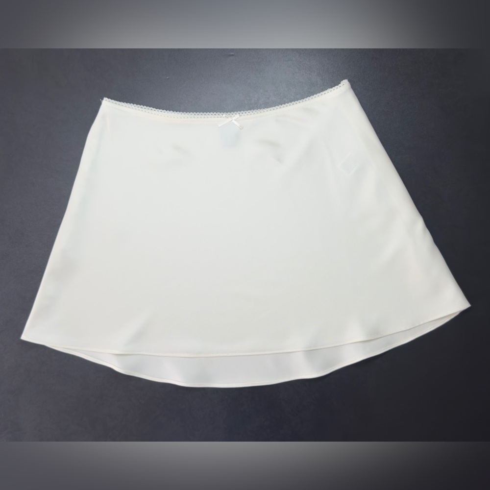 Wild Fable Satin Off-White A-Line Skirt